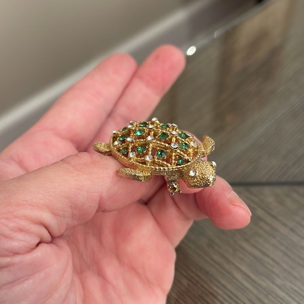 Vintage Lisner Rhinestone Turtle Pin - Picture 12 of 16